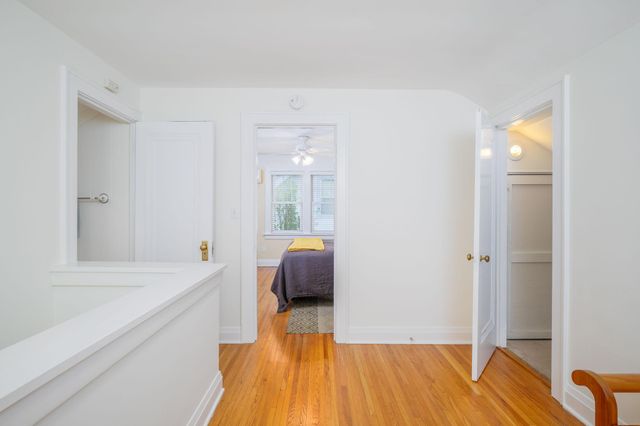 2095 James Avenue, Saint Paul, MN 55105