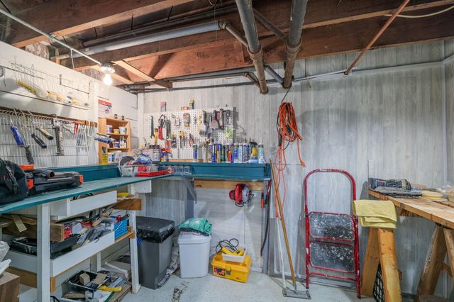 2095 James Avenue, Saint Paul, MN 55105