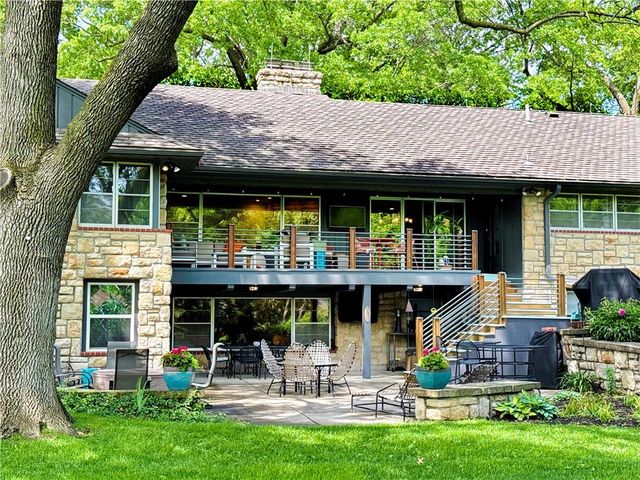 9703 Overbrook Road, Leawood, KS 66206