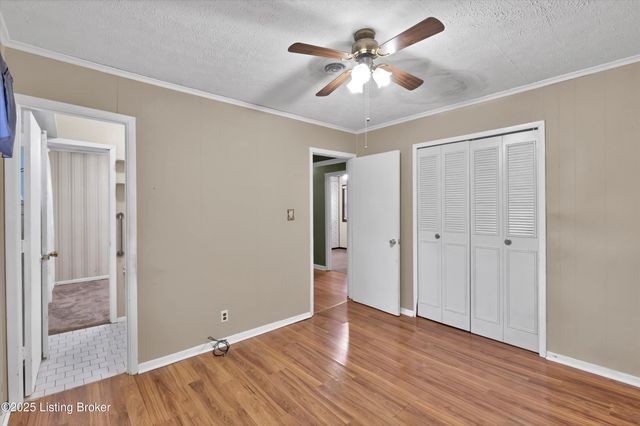 7509 Sherrard Dr, Louisville, KY 40258