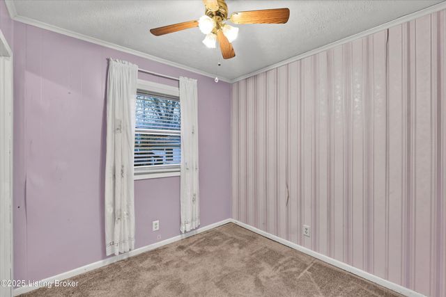 7509 Sherrard Dr, Louisville, KY 40258