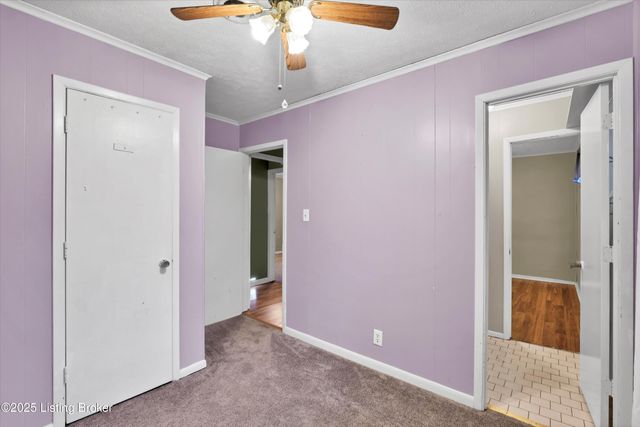 7509 Sherrard Dr, Louisville, KY 40258