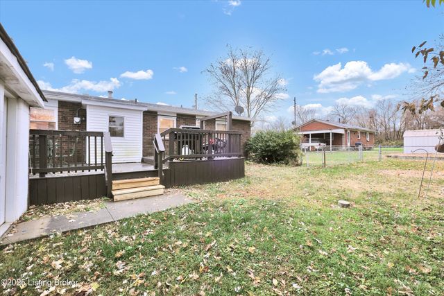 7509 Sherrard Dr, Louisville, KY 40258