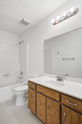 8708 Oak View Drive, Chattanooga, TN 37421
