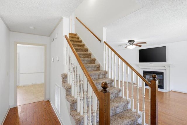 8708 Oak View Drive, Chattanooga, TN 37421