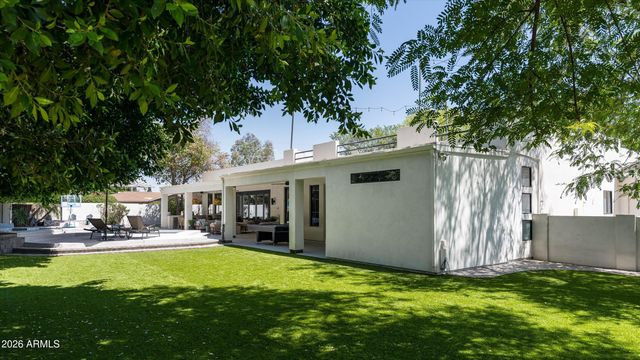 3744 E TURNEY Avenue, Phoenix, AZ 85018