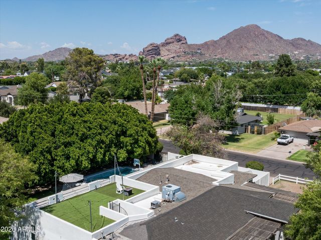 3744 E TURNEY Avenue, Phoenix, AZ 85018