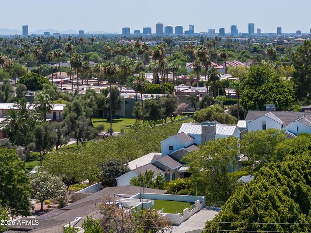 3744 E TURNEY Avenue, Phoenix, AZ 85018