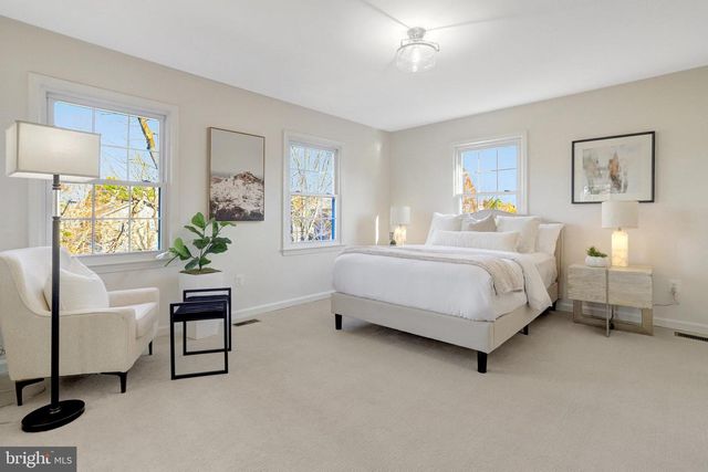 216 DUNCAN AVE, Alexandria, VA 22301