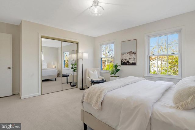 216 DUNCAN AVE, Alexandria, VA 22301