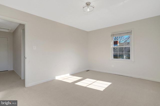 216 DUNCAN AVE, Alexandria, VA 22301