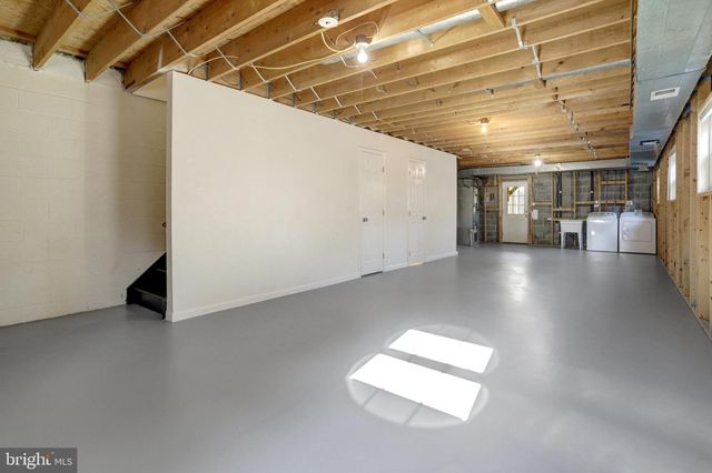 216 DUNCAN AVE, Alexandria, VA 22301