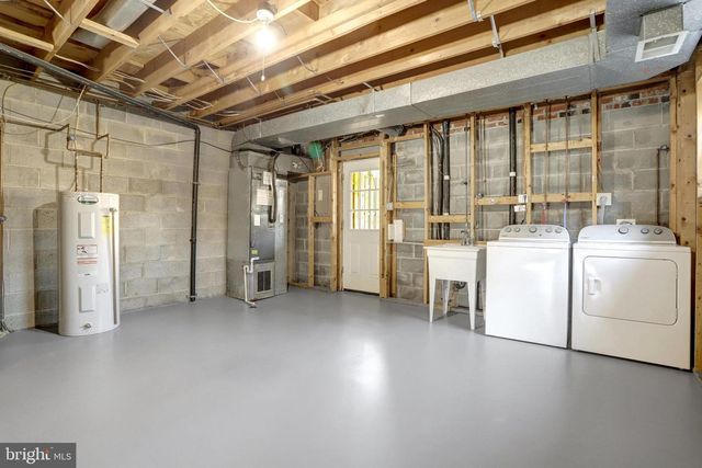 216 DUNCAN AVE, Alexandria, VA 22301