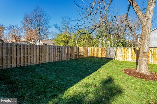 216 DUNCAN AVE, Alexandria, VA 22301