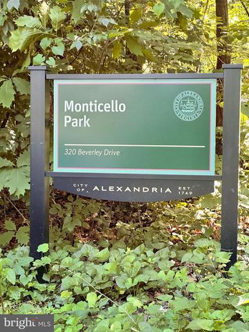 216 DUNCAN AVE, Alexandria, VA 22301