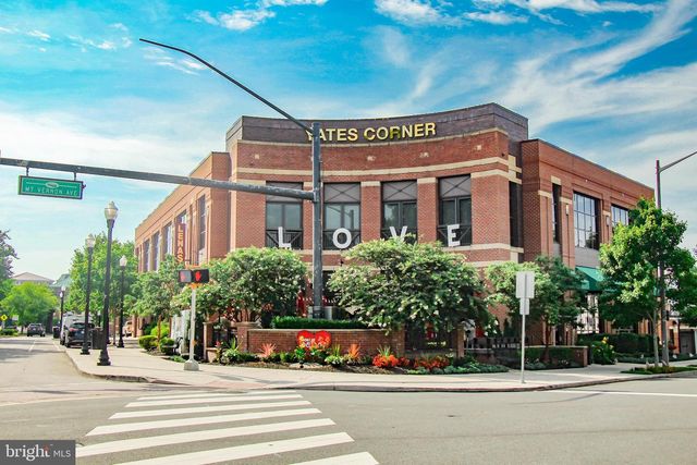 216 DUNCAN AVE, Alexandria, VA 22301