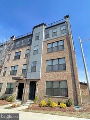 13502 SAYWARD BLVD #91, Herndon, VA 20171