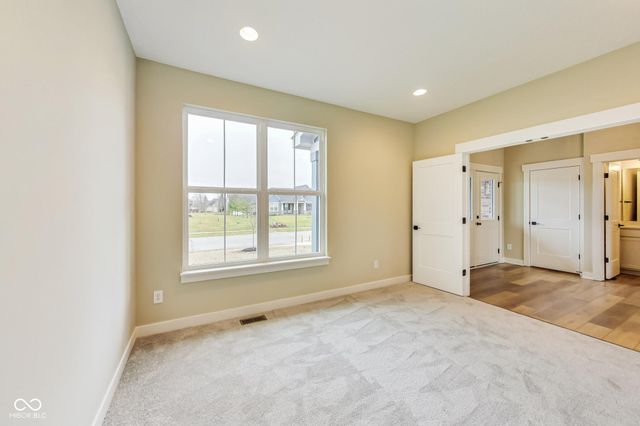 7604 Brownstone Court, Greenfield, IN 46140