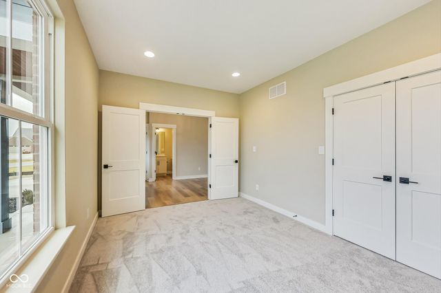 7604 Brownstone Court, Greenfield, IN 46140