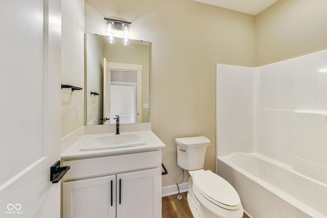 7604 Brownstone Court, Greenfield, IN 46140