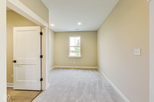 7604 Brownstone Court, Greenfield, IN 46140