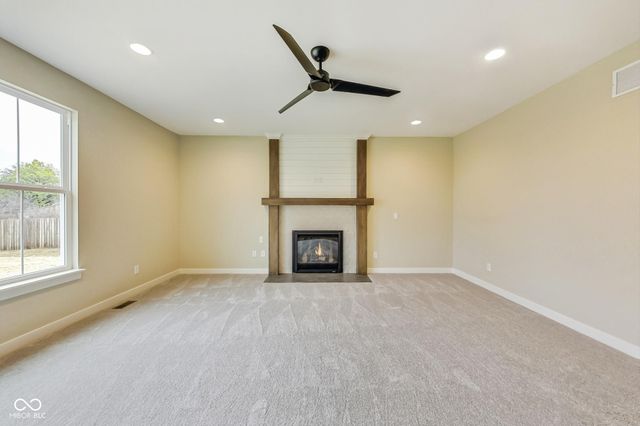 7604 Brownstone Court, Greenfield, IN 46140