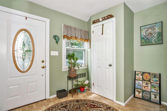 623 W Park Avenue, Long Beach, NY 11561