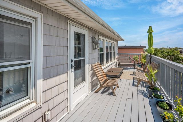 623 W Park Avenue, Long Beach, NY 11561