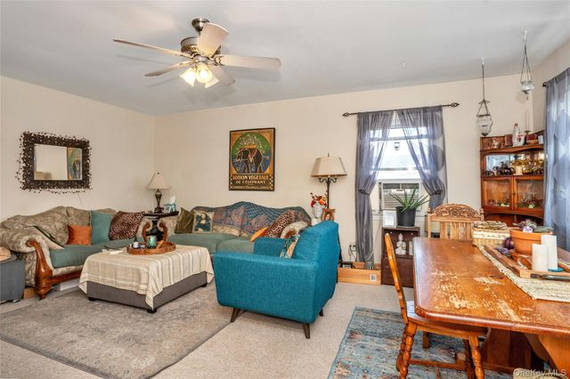 623 W Park Avenue, Long Beach, NY 11561