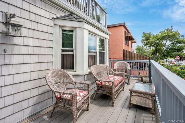 623 W Park Avenue, Long Beach, NY 11561