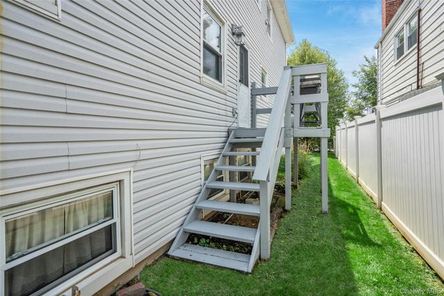 623 W Park Avenue, Long Beach, NY 11561