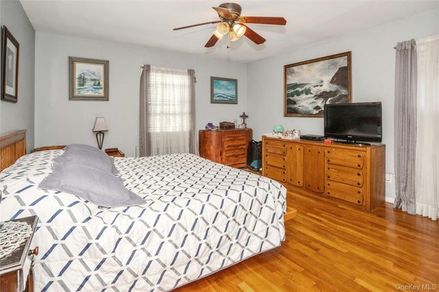 623 W Park Avenue, Long Beach, NY 11561