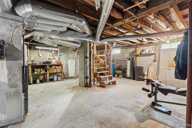 1145 S Washburn Road, Davison, MI 48423
