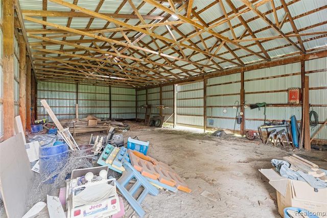 1145 S Washburn Road, Davison, MI 48423