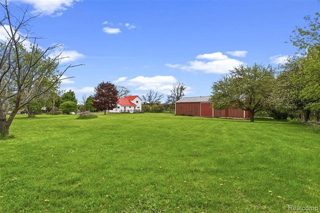 1145 S Washburn Road, Davison, MI 48423