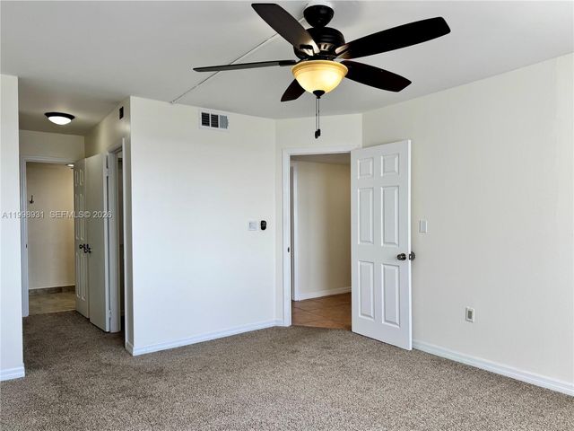 2780 NE 183rd St 2012, Aventura, FL 33160