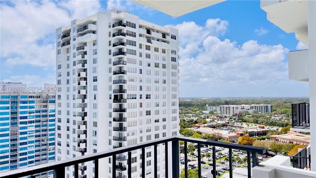 2780 NE 183rd St 2012, Aventura, FL 33160
