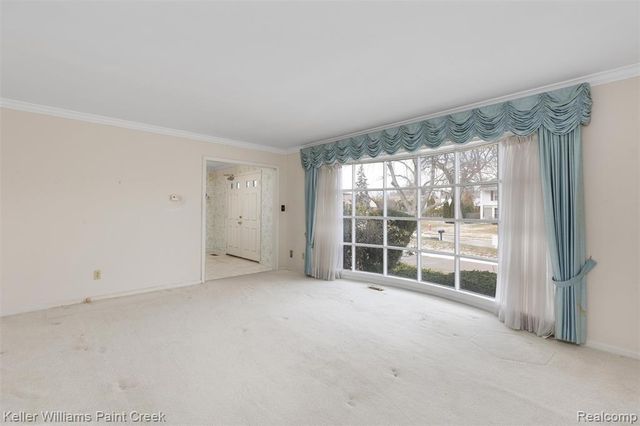 4732 Barcroft Way, Sterling Heights, MI 48310