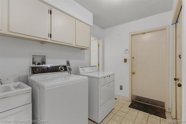 4732 Barcroft Way, Sterling Heights, MI 48310