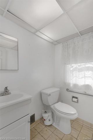 4732 Barcroft Way, Sterling Heights, MI 48310