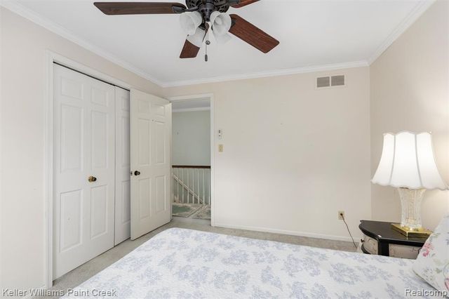 4732 Barcroft Way, Sterling Heights, MI 48310