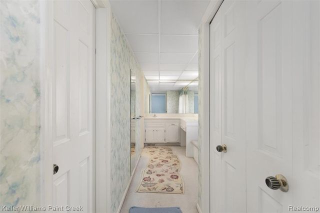 4732 Barcroft Way, Sterling Heights, MI 48310