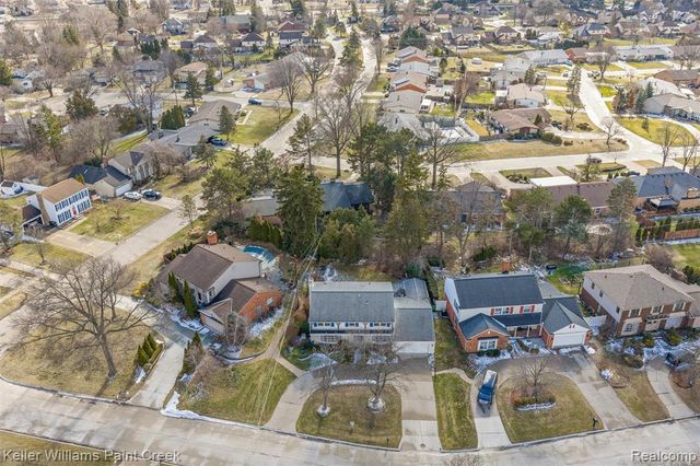 4732 Barcroft Way, Sterling Heights, MI 48310