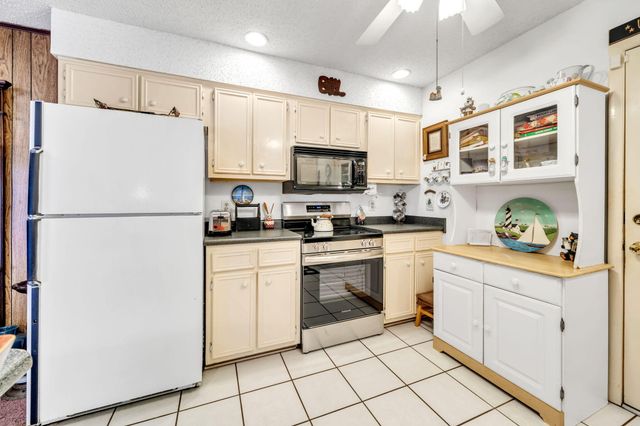 504 Kelly Street, Destin, FL 32541