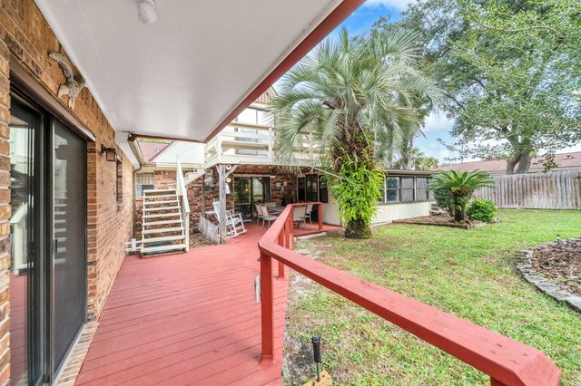 504 Kelly Street, Destin, FL 32541