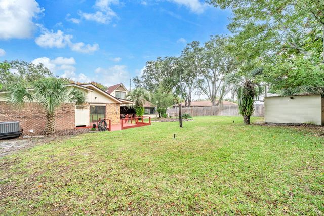 504 Kelly Street, Destin, FL 32541