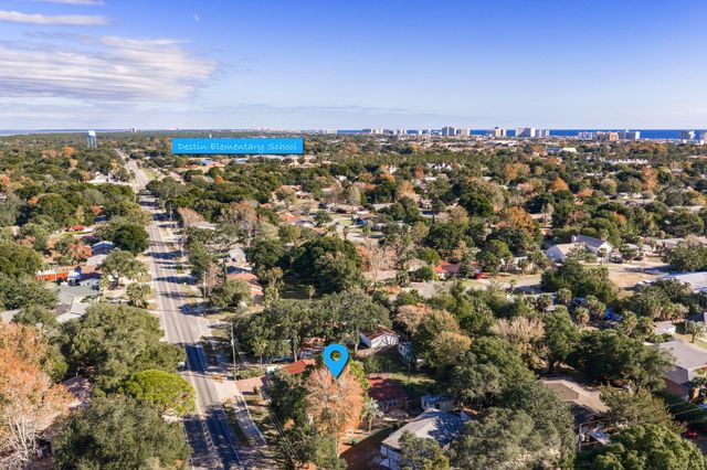 504 Kelly Street, Destin, FL 32541