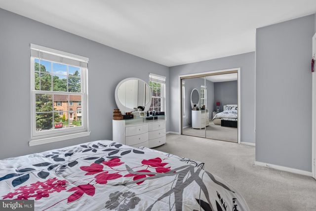 3316 STONE HEATHER CT, Herndon, VA 20171
