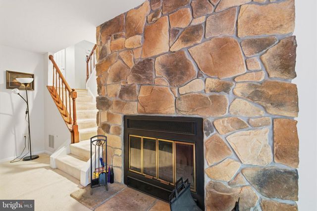 3316 STONE HEATHER CT, Herndon, VA 20171