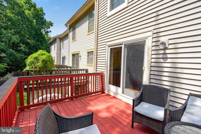 3316 STONE HEATHER CT, Herndon, VA 20171
